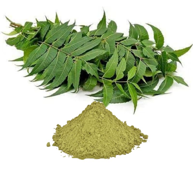 Montón de polvo de neem bio verde oliva con ramas de hojas de neem
